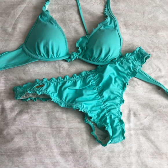Victoria’s Secret Turquoise Ruffle Bikini Set - Picture 3 of 4
